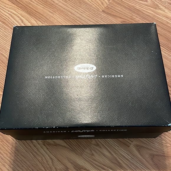 NWT- Dr. Scholl's Shoes Women's Teammate Ankle Boot, size 6 - Picture 9 of 11